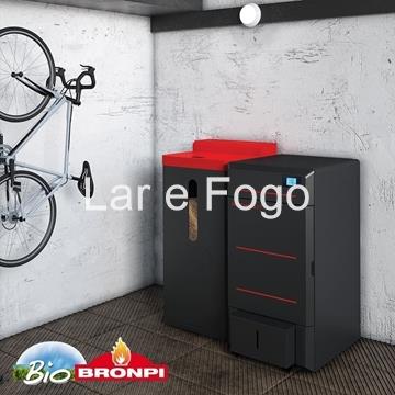 CALDERA DE PELLET BRONPI CON SISTEMA DE LIMPIEZA AUTOMÁTICO HYROCONFORT 27 - Imagen 1